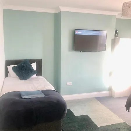 Beautiful 3 Bedroom 2 Bathroom House Close To Centre Lägenhet Leeds (West Yorkshire)